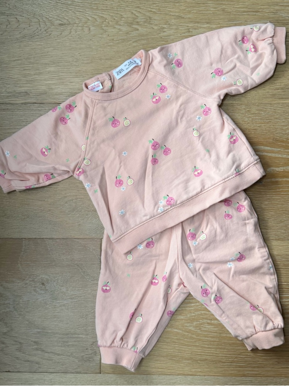 Zara - Fruit Kids Sweat Set